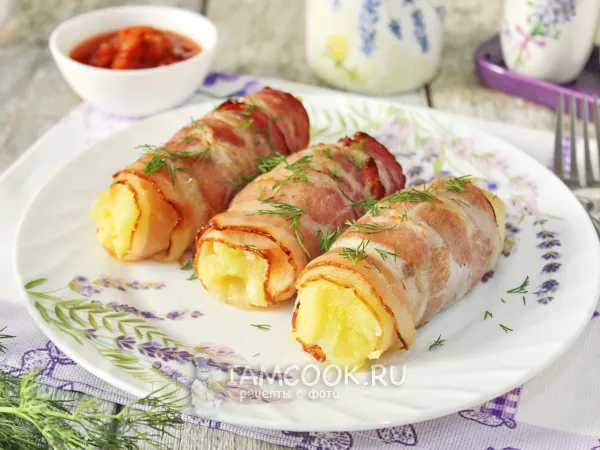 Фото готового блюда: Картофельное пюре в беконе