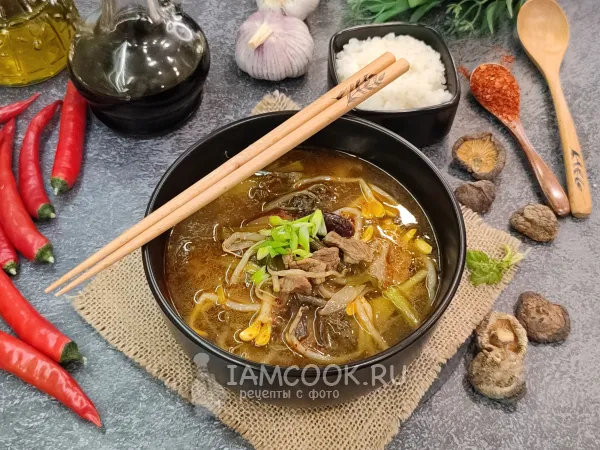 Фото блюда: Юккедян (корейский суп)