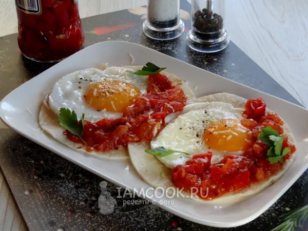 Фото блюда: Уэвос ранчерос