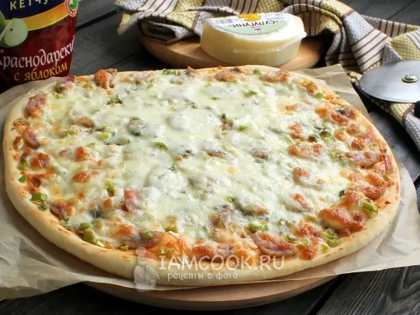 Фото блюда: Пицца с сыром сулугуни