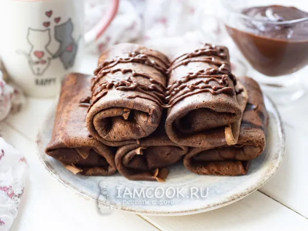 Фото блюда: Шоколадные блины с творогом