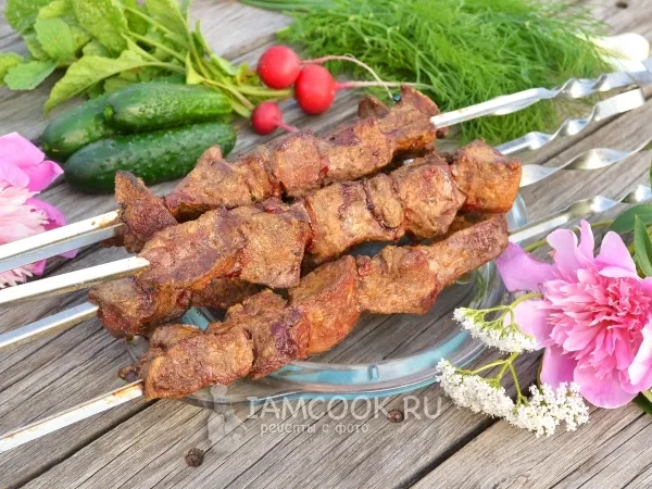 Фото блюда: Шашлык из говяжьей печени