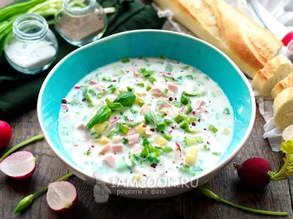 Фото готового блюда: Окрошка с черемшой и редисом на минеральной воде