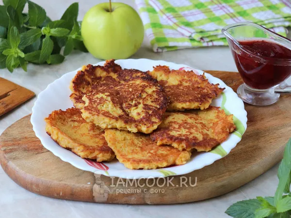 Фото блюда: Оладьи с яблоками и овсяной мукой