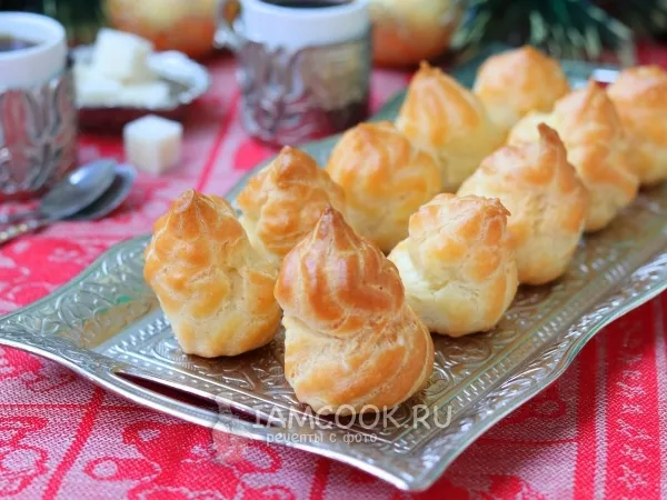 Фото блюда: Профитроли с заварным кремом