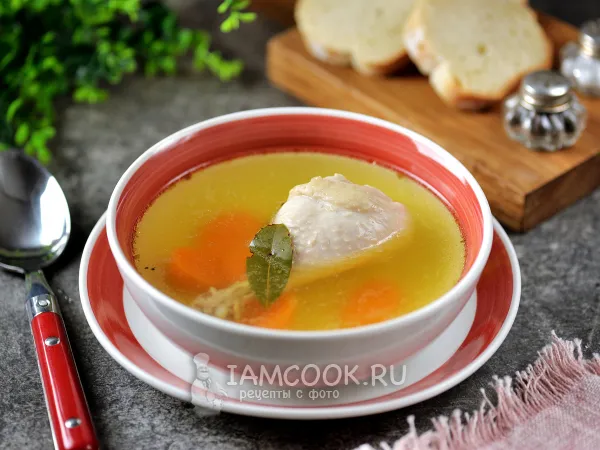 Фото готового блюда: Куриный бульон из окорочков