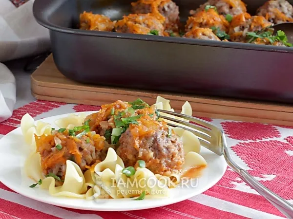 Фото готового блюда: Тефтели из говядины в духовке