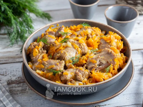 Фото готового блюда: Тушеные шеи индейки