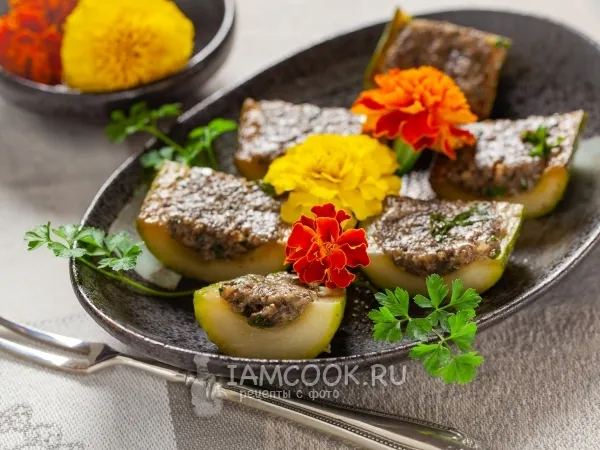 Фото блюда: Жареные огурцы с грибами