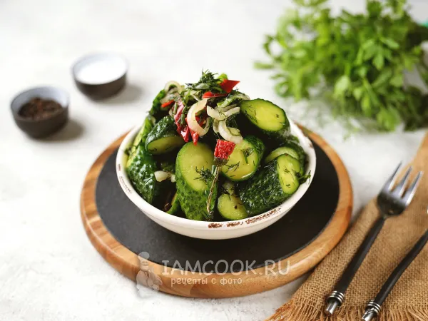 Фото готового блюда: Малосольные огурцы в пакете без чеснока