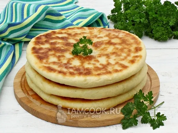 Фото блюда: Дрожжевые лепёшки на сковороде