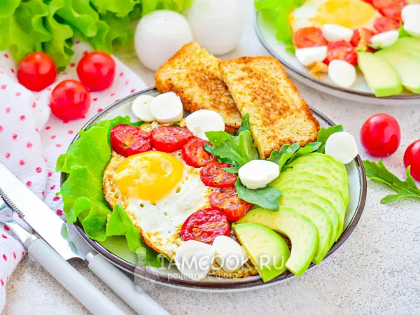 Фото блюда: Боул с авокадо и яйцом