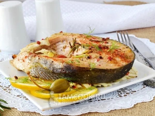 Фото готового блюда: Стейк лосося в духовке