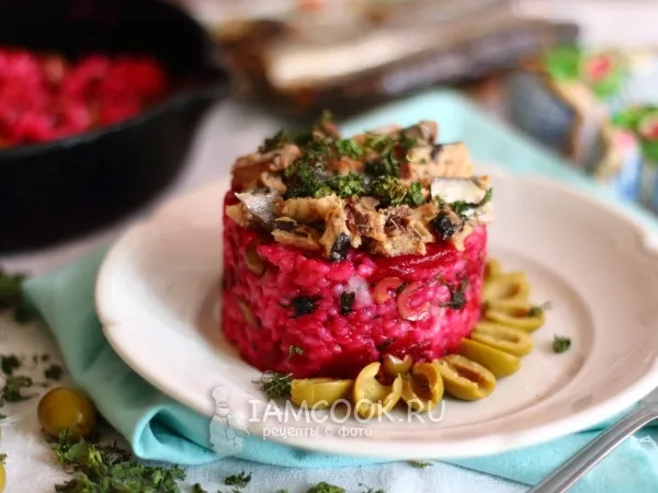 Фото блюда: Свекольный рис с копченой сайрой