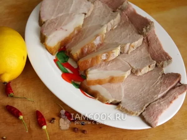 Фото готового блюда: Свинина, запечённая в маринаде в духовке