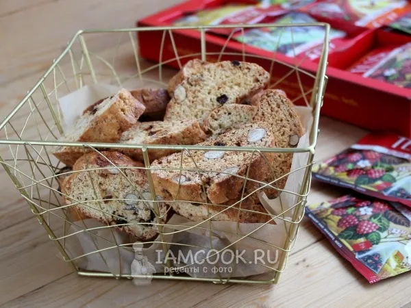 Фото готового блюда: Итальянское печенье «Бискотти» с миндалем