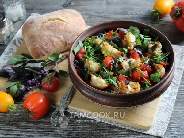 Фото блюда: Салат с чиабаттой