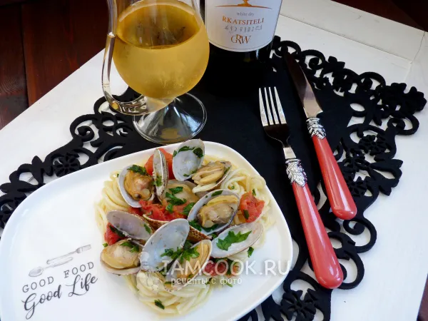 Фото блюда: Спагетти с вонголе «по-красному»