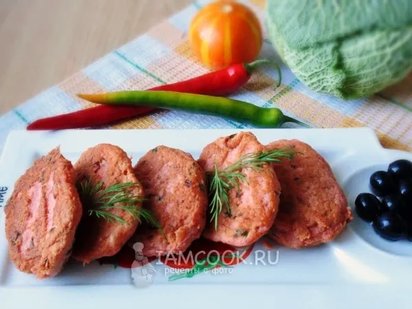 Фото блюда: Котлеты из фарша лосося с зеленым луком