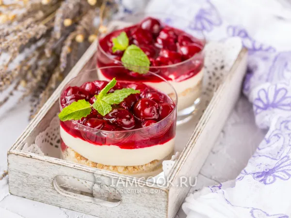 Фото блюда: Творожный десерт с вишней