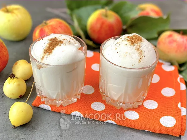 Фото блюда: Десерт из яблочного пюре с желатином