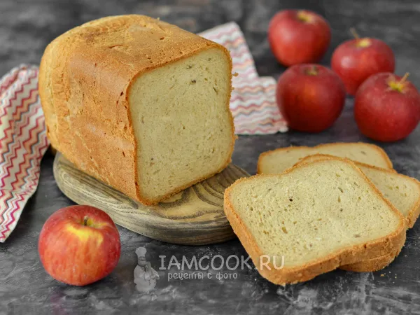 Фото готового блюда: Яблочный хлеб в хлебопечке