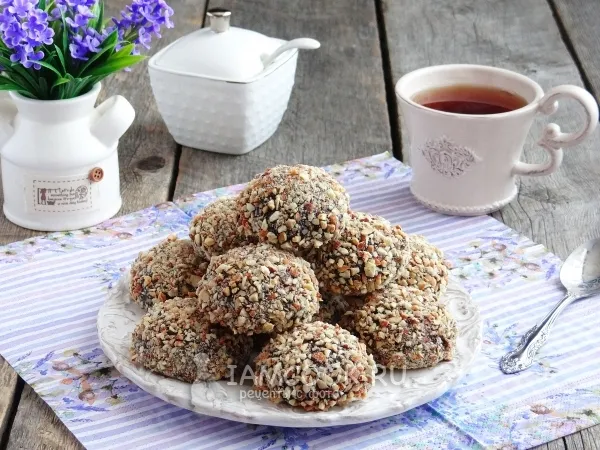 Фото готового блюда: Печенье «Каштаны»