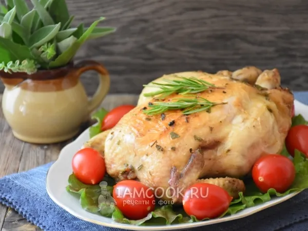 Фото готового блюда: Курица с ароматными травами в духовке