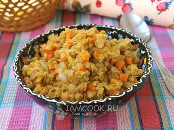 Фото блюда: Каша из красной чечевицы с морковью и изюмом