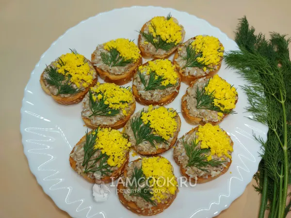 Фото блюда: Бутерброды «Мимоза» с сардиной