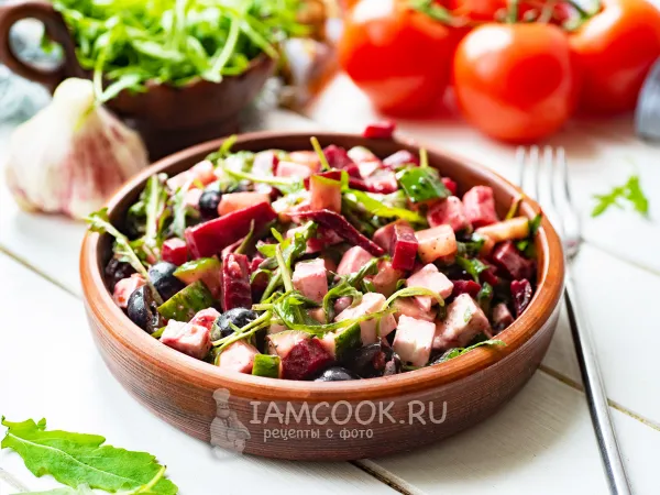 Фото блюда: Салат с руколой и запеченной свеклой