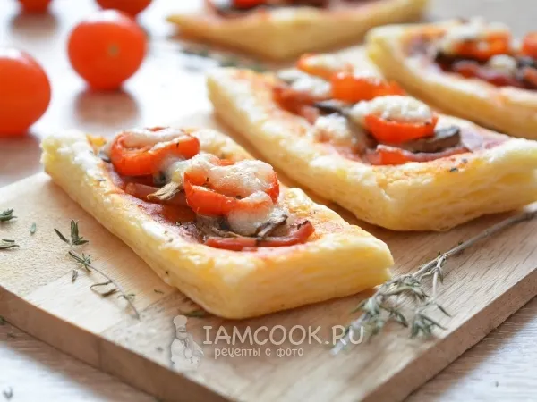 Фото блюда: Слоеные мини-пиццы