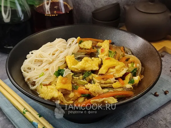 Фото блюда: Лапша с яйцом по-китайски