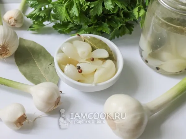 Фото готового блюда: Чеснок маринованный на зиму