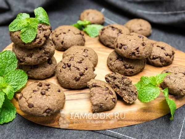 Фото готового блюда: Печенье с гречневой мукой и шоколадом