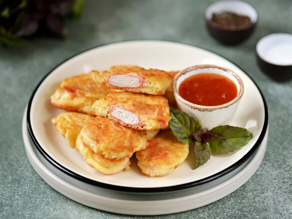 Фото блюда: Крабовые палочки в сырном кляре