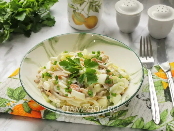 Фото блюда: Салат с кальмарами и маринованными грибами