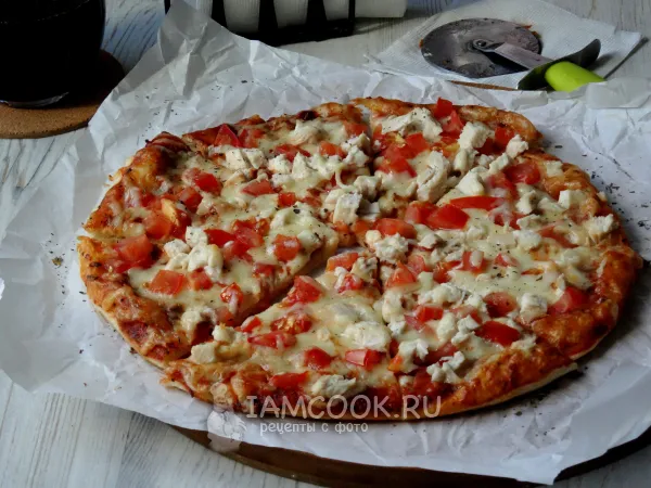 Фото блюда: Пицца из слоеного теста с курицей