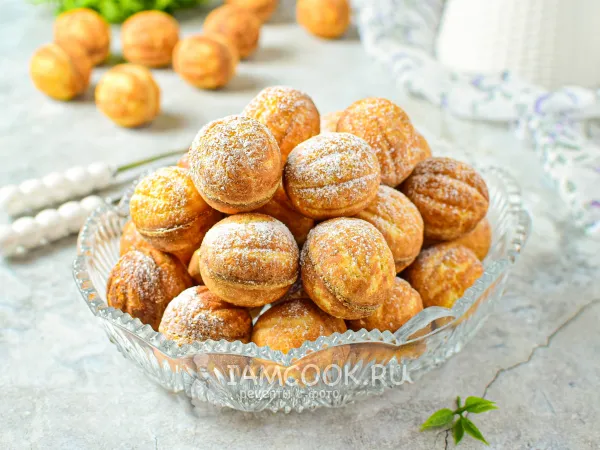 Фото готового блюда: «Орешки» на желтках