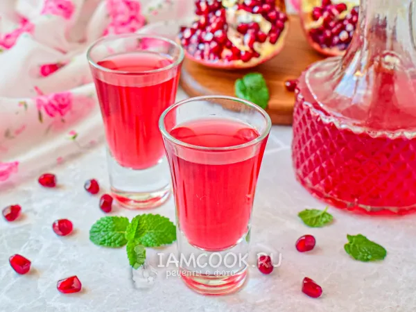 Фото блюда: Настойка на гранатах