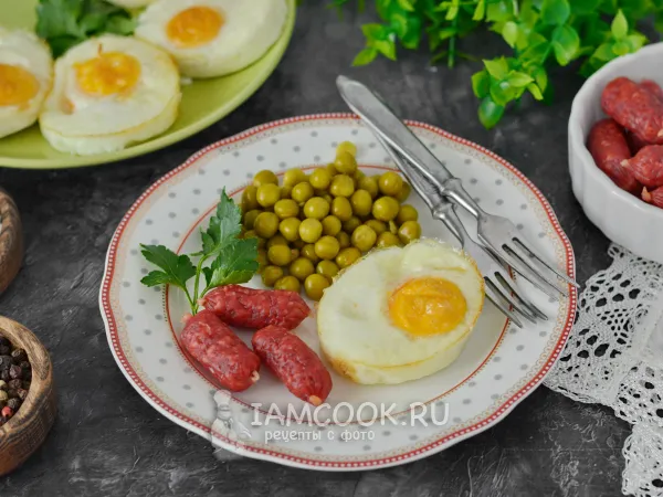 Фото блюда: Яйца в духовке в формочках