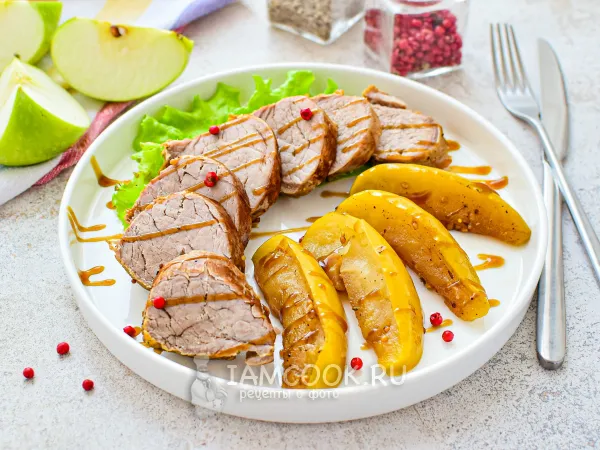 Фото блюда: Свиная вырезка с яблоками