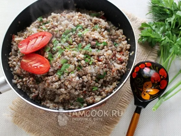 Фото блюда: Гречка с тушенкой по-полевому