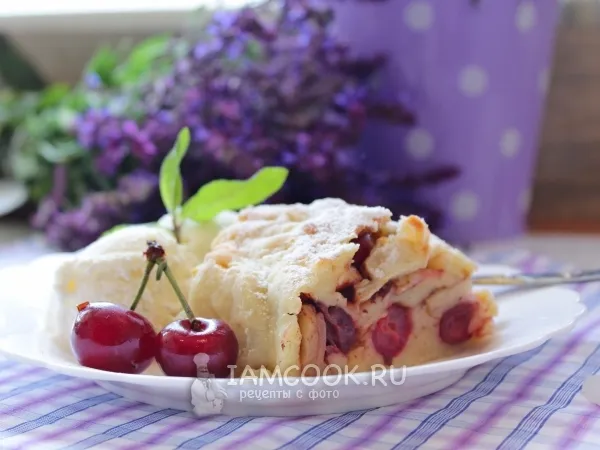 Фото готового блюда: Штрудель из творожного теста