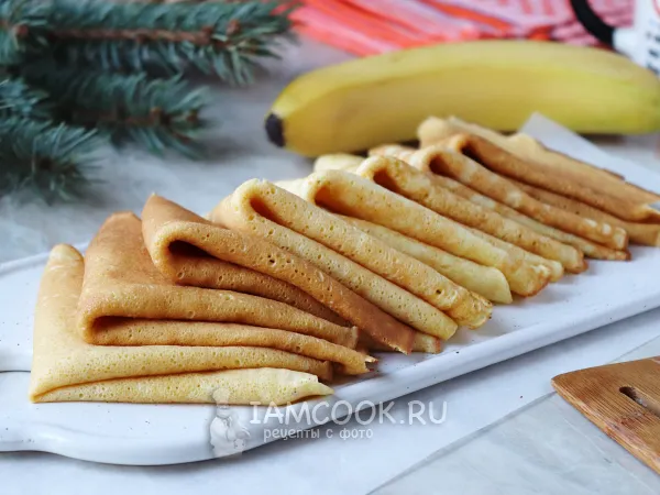 Фото готового блюда: Блины на кефире с бананом