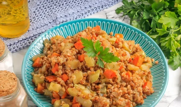 Фото блюда: Гречка с кабачками и морковью