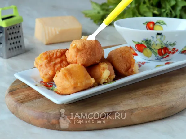 Фото готового блюда: Сыр в кляре во фритюре