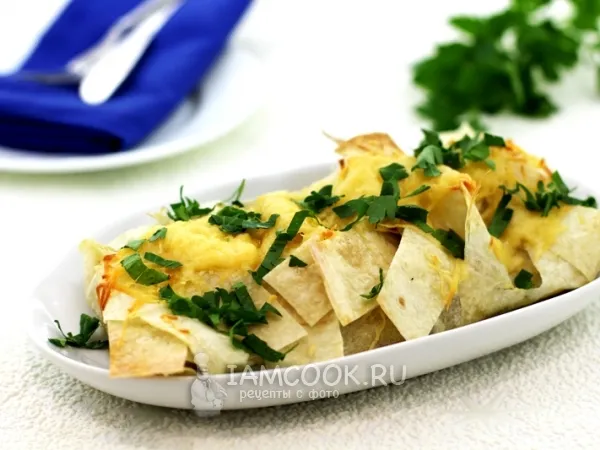 Фото блюда: Запечённый рулет из лаваша