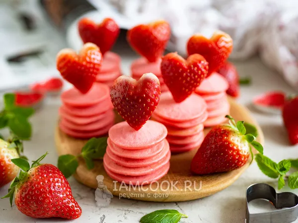 Фото блюда: Мини-оладьи с клубничным сердцем