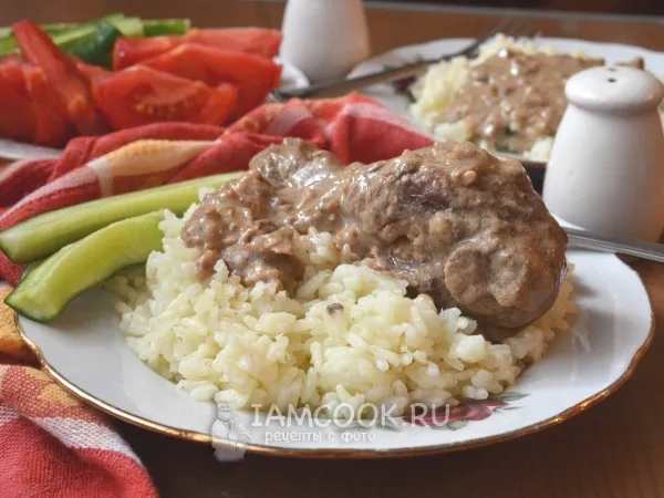 Фото блюда: Курица в сливочном соусе с грецкими орехами